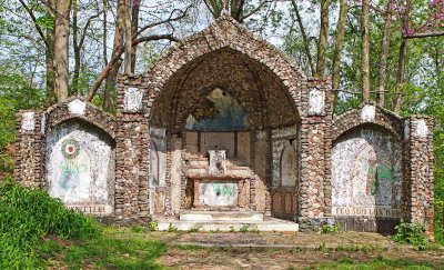 Hidden Grotto 