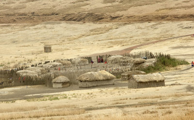 Masai village in the distance - see caption DSCN0445 web 1400.jpg