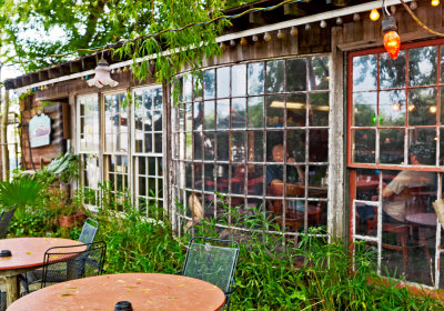 Gilhooley's Restaurant  Oyster Bar patio
