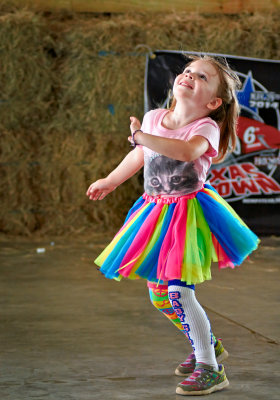 young dancerTexas Hoedown Waller