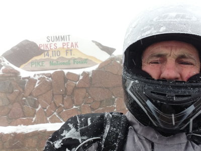 09 Pikes Peak Top Colorado - Cold.jpg