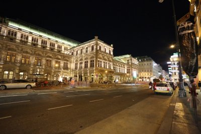 Streets in Vienna at night