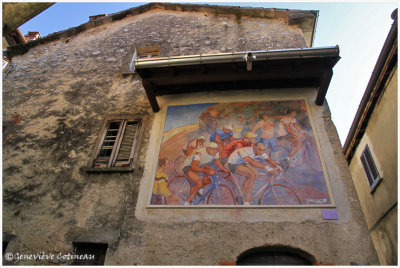 Arcumeggia, Borgo dipinto