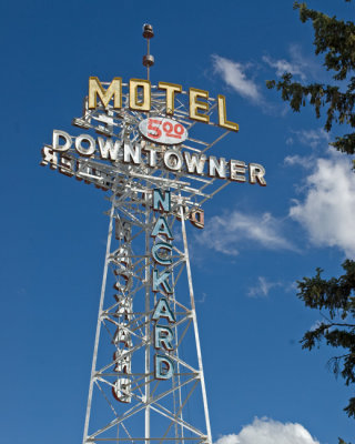 Downtowner Motel