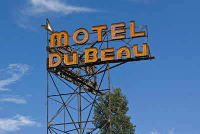 Motel DeBeau