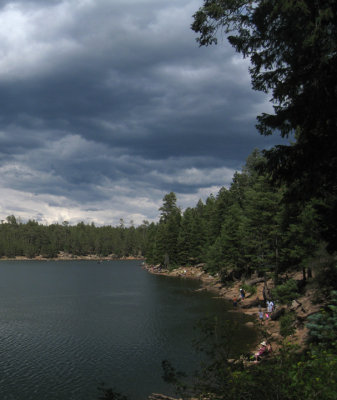 The southeast shore of Woods Canyon Lake