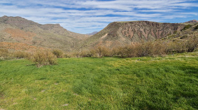 Saddle_Pano1_c.jpg