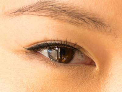 Leicaeyecrop2.jpg