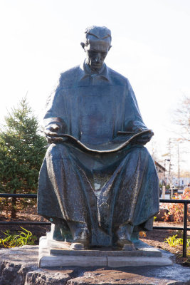 Statue of Tesla