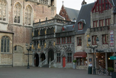 More buildings near the City Hall.