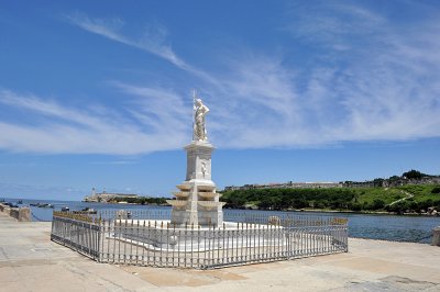 Neptune Statue Habana