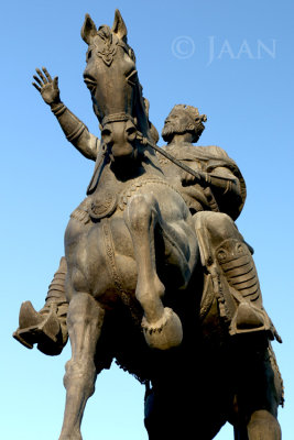 Amir Temur Monument