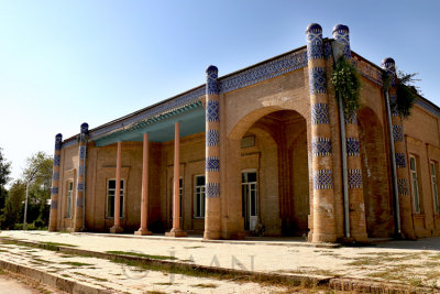 Nurullah-bai Palace