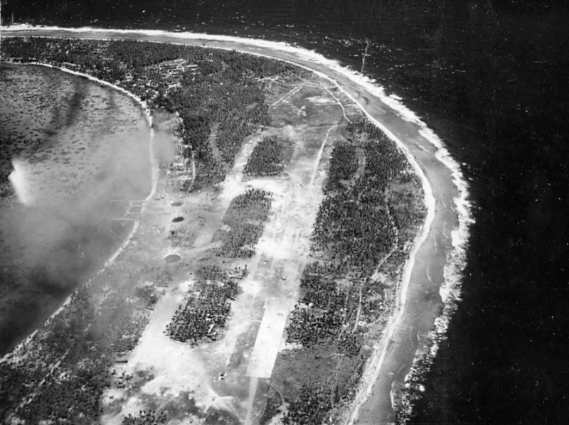 Kwajalein_airflied_under_attack_January_1944.jpg
