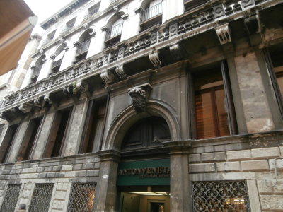 PB182031.JPG