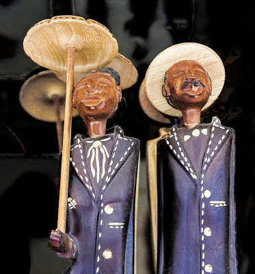 Woden Figures