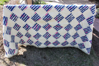 quilt 2 IMG_1845 r.jpg