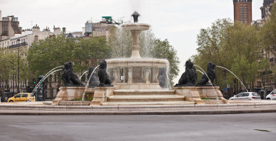 Paris Place Felix Eboue fountain.jpg
