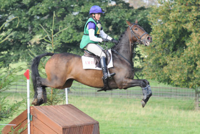 13_d90_DSC_2294 Heidi Woodhead on Dhi Cadeau.jpg