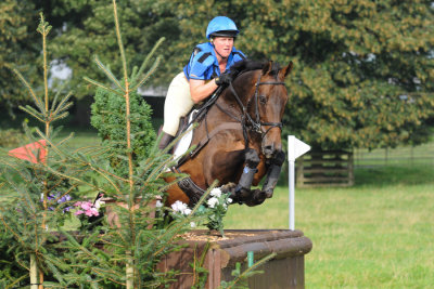 13_d90_DSC_2333 Emilie Chandler on Hallowberry Rocket Winner Novice Sec C.jpg