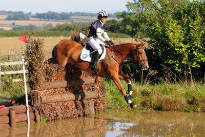 13_d90_DSC_2914 Caroline Powell on Onwards And Upwards Second Open Int Sec E.jpg