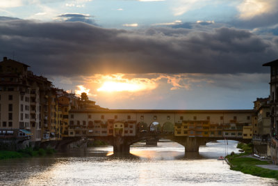 Ponte Vecchio and River Arno  14_d800_0146