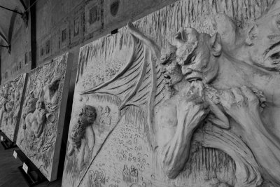 Benedetto Robazzas The Inferno at Basilica di Santa Croce, Florence  14_d800_1015 