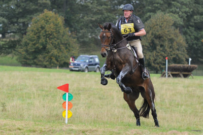 Trevor Gamble on Gorthacalla Boy 14_d90_DSC_4882