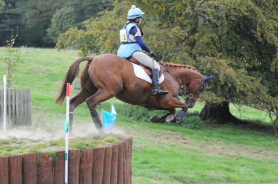 Sophie Aylmer on Whod Have Thought It 14_d90_DSC_5587