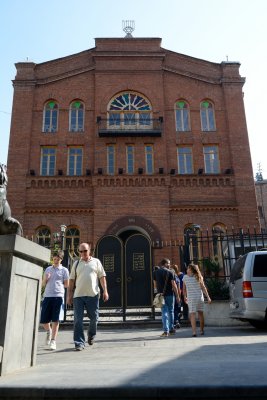 The main synagogue
