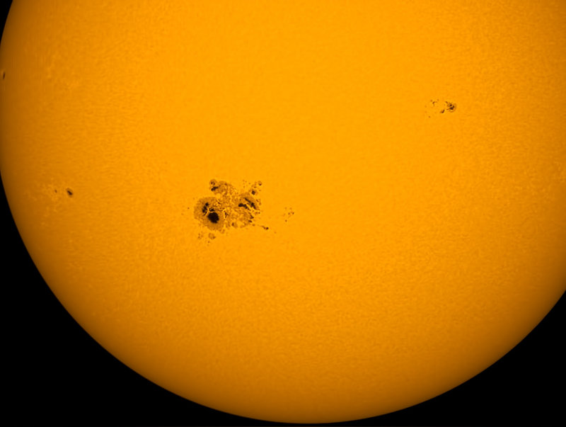 Sunspot AR2192 22 Oct 2014
