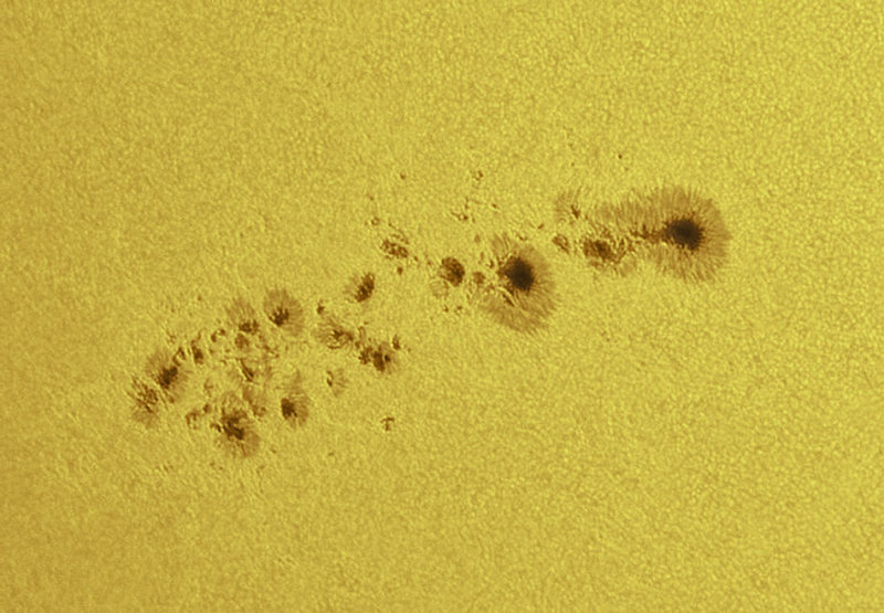AR2443_1nov2015.jpg