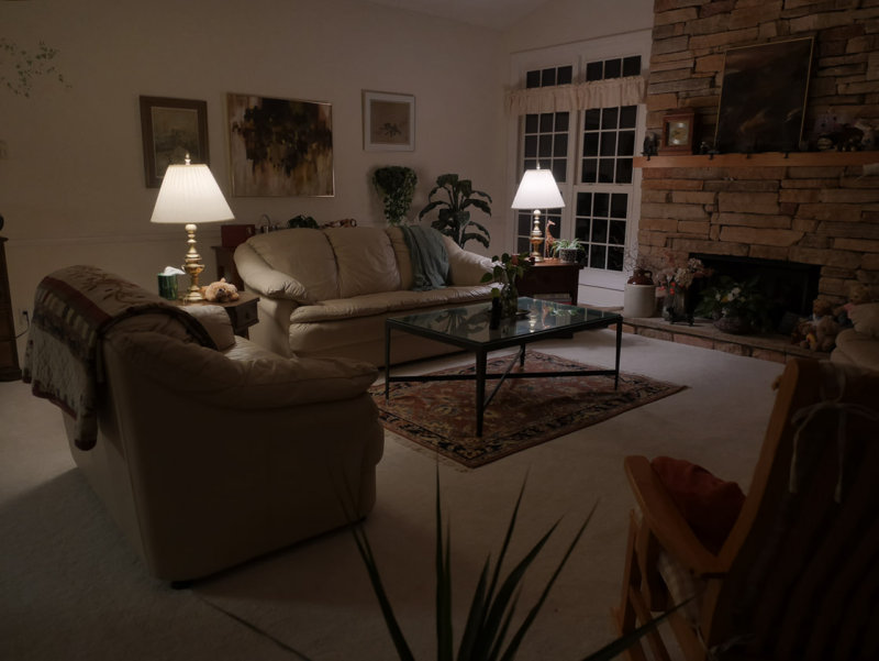 Only table lamp light hdr