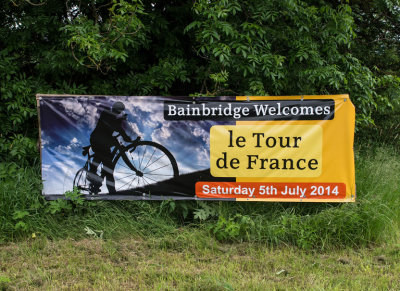 SIL60434 Bainbridge Welcomes the Tour de France