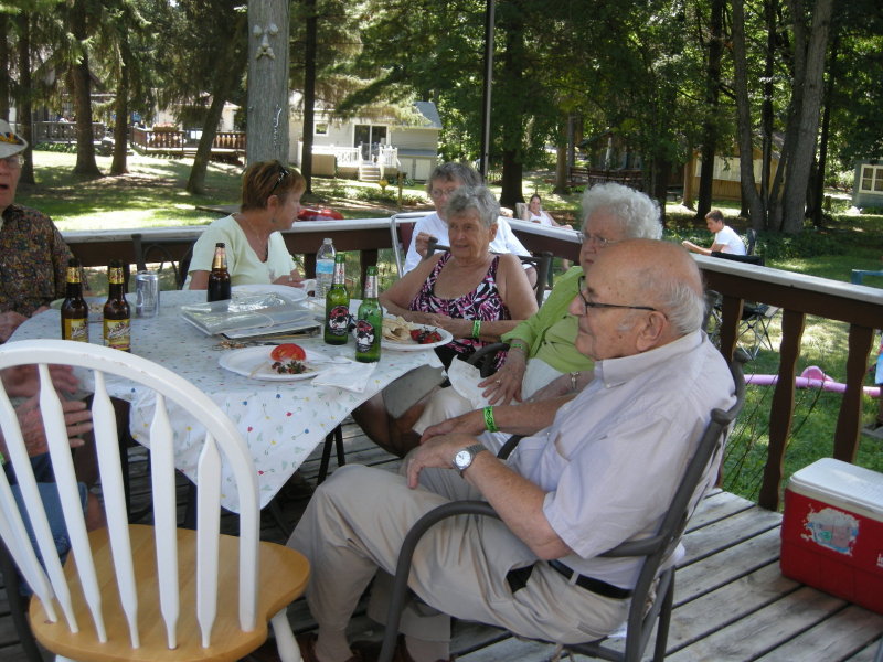 John. Hubers sons wife, Betty, Mousie & the Hubers.jpg