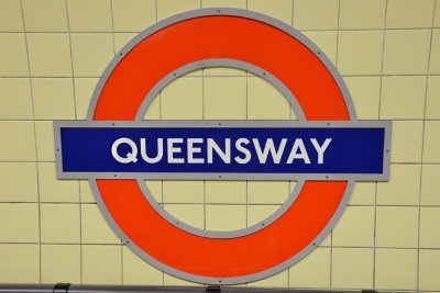 Queensway Station (Roundel)