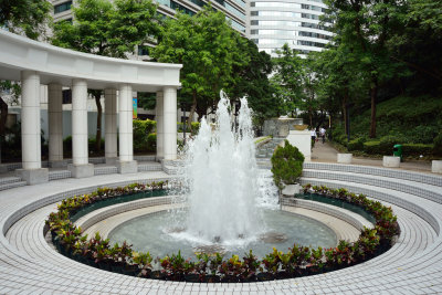 Fountain Plaza