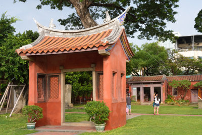 Taiwan Confucian Temple (Gate of Rites & Path of Righteousness)