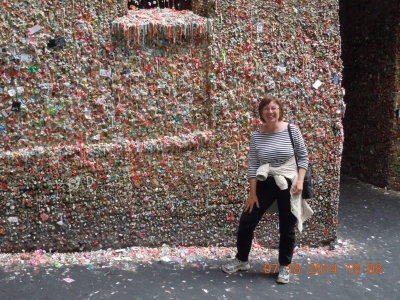 06-Seattle-17-Pikes-Market-Gum-Wall.jpg