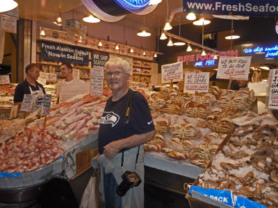 06-Seattle-18-Pikes-Market-Seafood.jpg