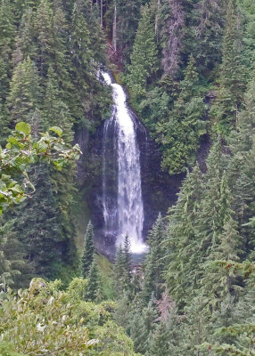08-Mount-Rainier-04-Paradise-Waterfall.jpg