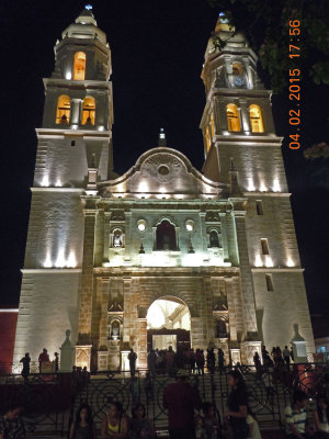 04-Campeche-Cathedral-09.jpg