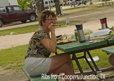 Coopers Ribs 5 Junction TX.jpg