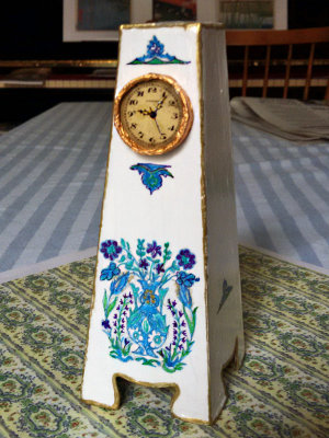 A Mora Clock