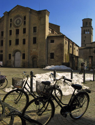 Piazza with Snow and Bikes<br />6448