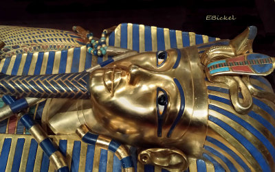 The Gold Mask of King Tut