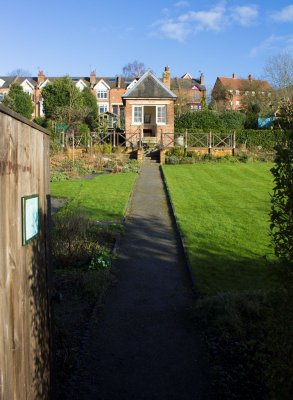 20480_Hill Close.jpg
