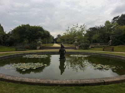 Stoke Poges Memorial Gardens 02.jpg