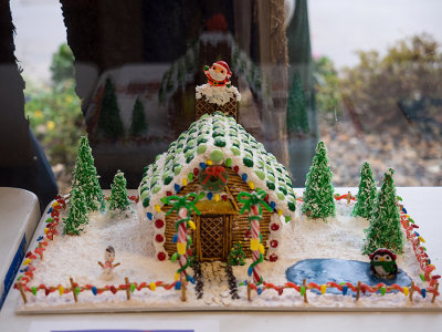 First-Place-Gingerbread_C260022.jpg