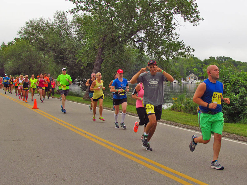 IMG_1478 along S Lawson - 2014.jpg